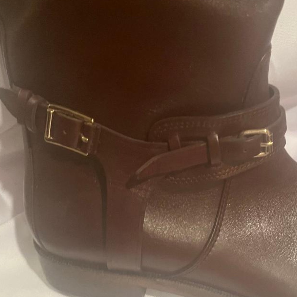 MAKE AN OFFER !!!  Burberry Brand New NWOB Leather Boots md Italy  Brn  sz8 - Picture 5 of 16